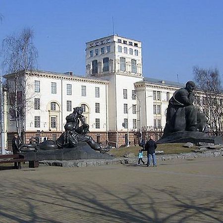 Апартаменты Flatcomfort Независимости 44 Минск Экстерьер фото